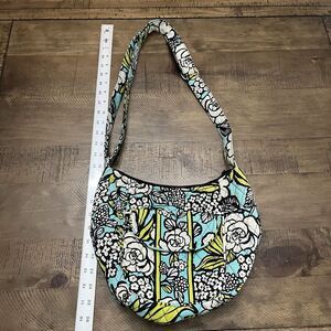 Vera Bradley Clare Cross‎ Body Hand Bag Island Blooms Green Blue Floral Pattern